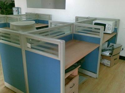 上海普陀区办公设备回收与黄浦区屏风隔断回收服务详解